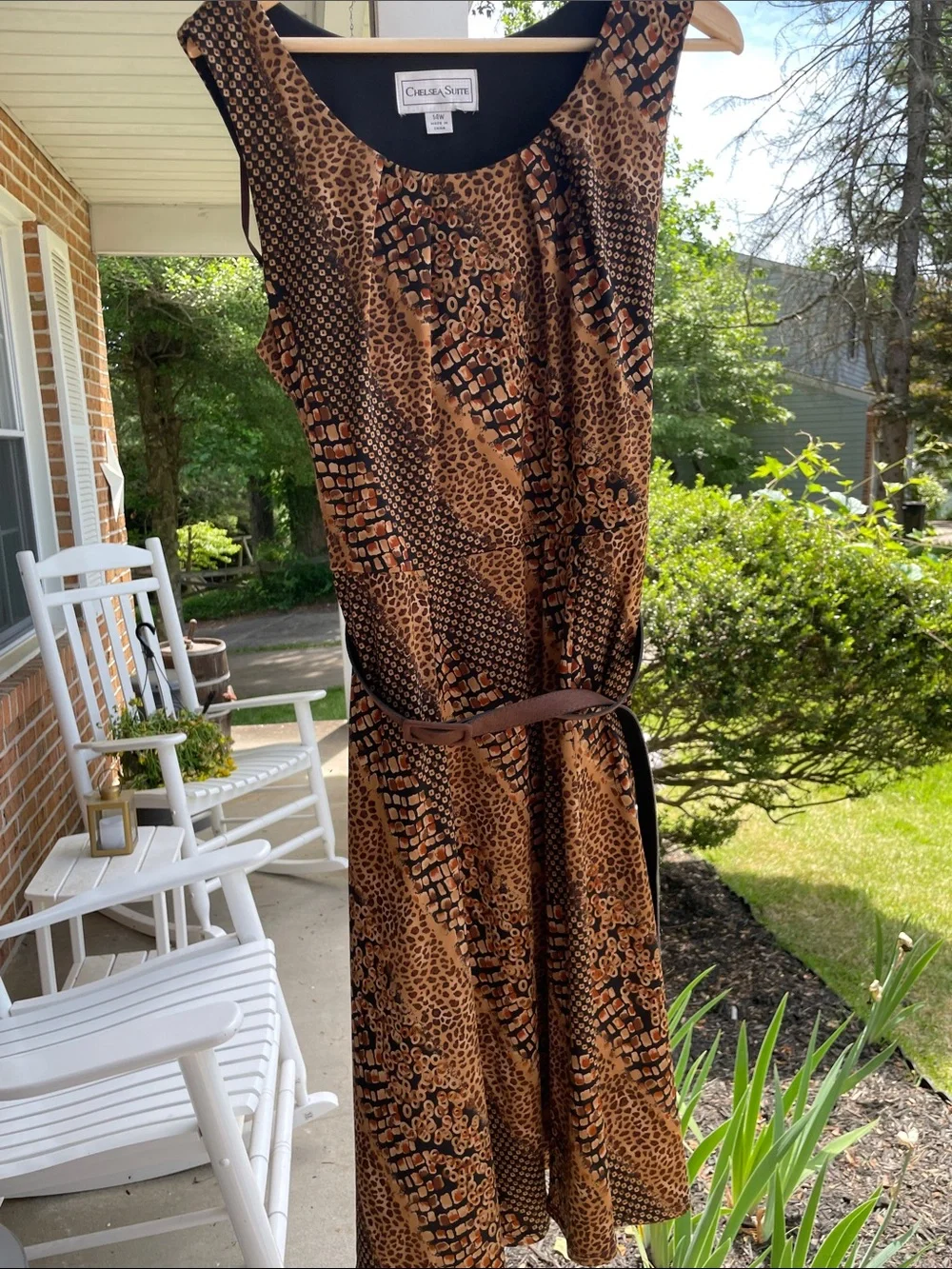 Flattering Chelsea Suite Brown Leopard-Print Midi Dress with Waist Tie belt - Picture 7 of 12